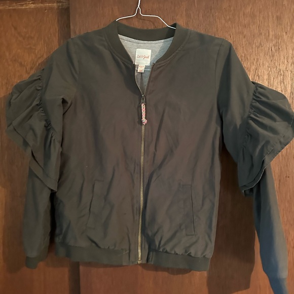 Olive Green Ruffle Sleeve Jacket - Picture 3 of 3